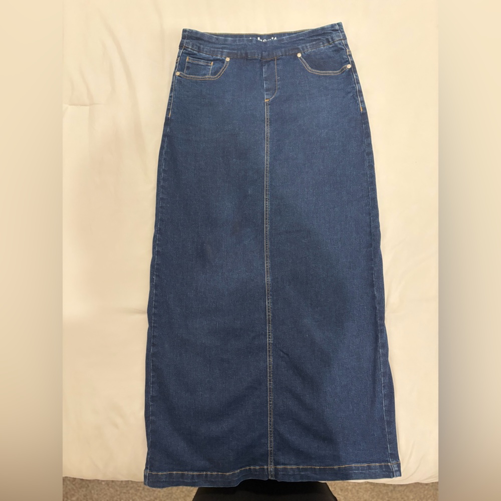 Inherit Donna Maxi Skirt